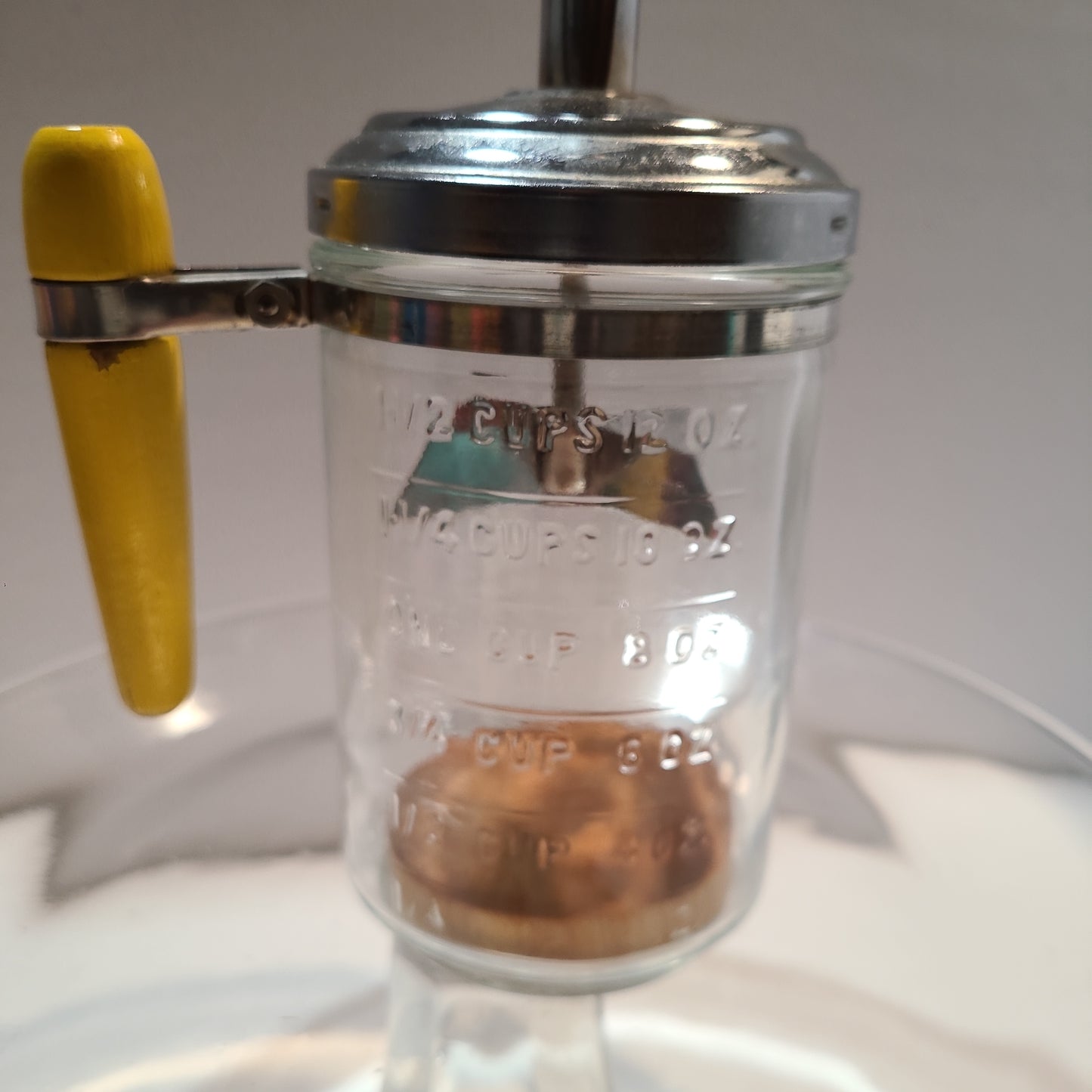 Vintage plunger mixer
