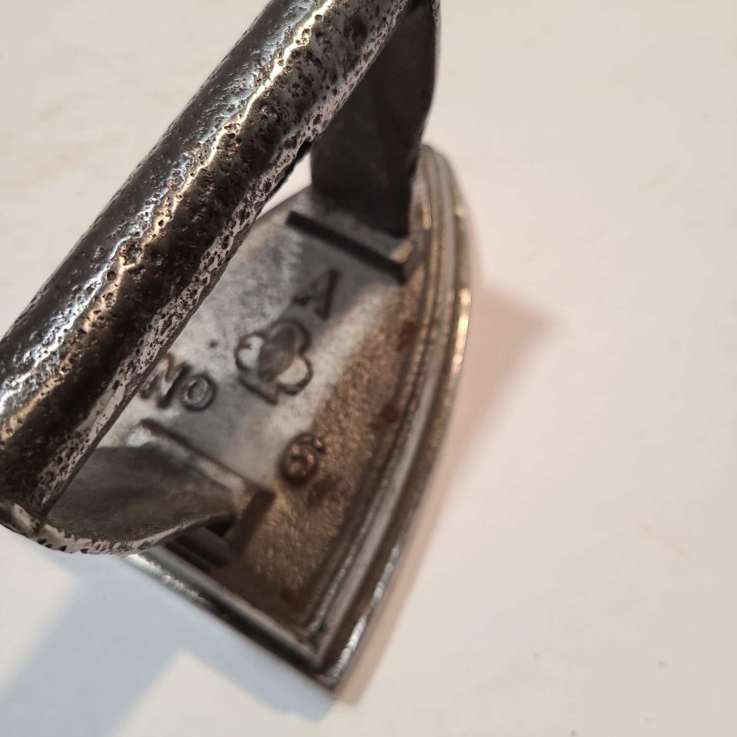 Sad iron A No 6 with Shamrock