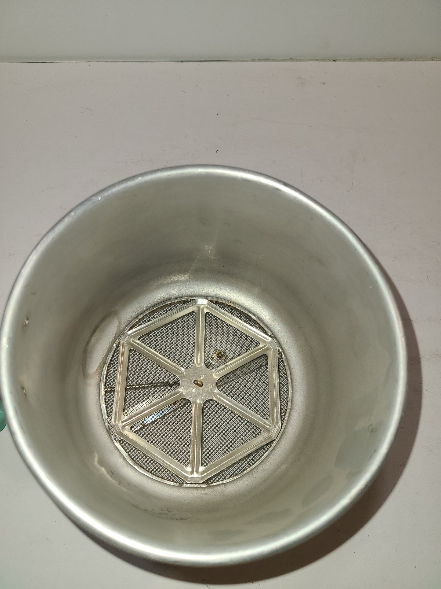Vintage flour sifter Foley