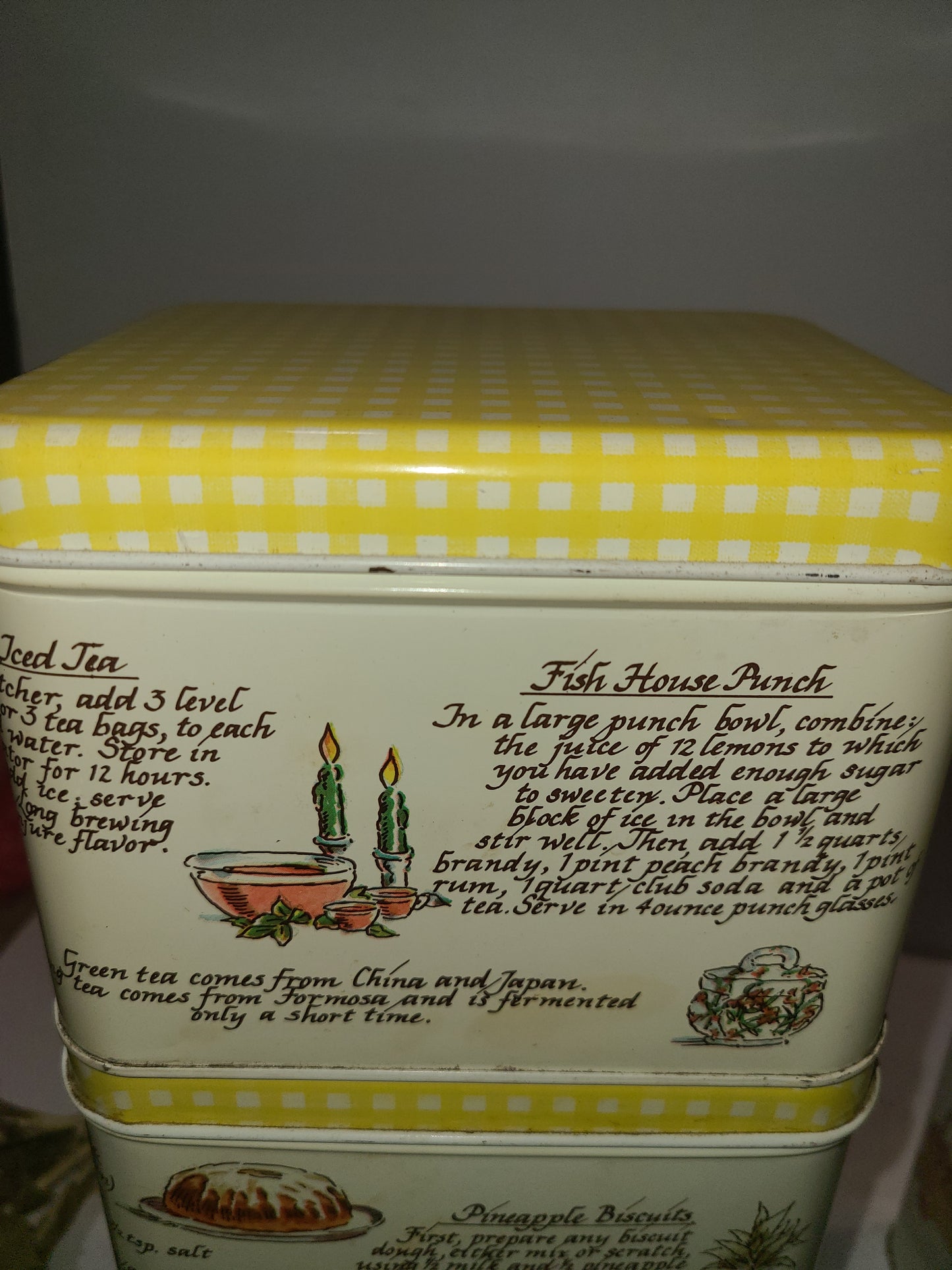 Vintage Kitchen Tins