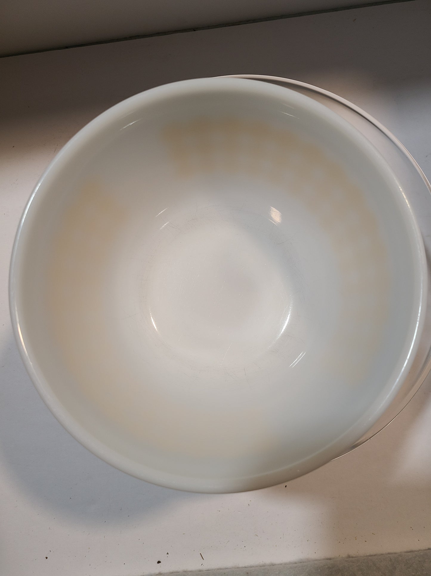 Vintage Pyrex Yellow dot bowl