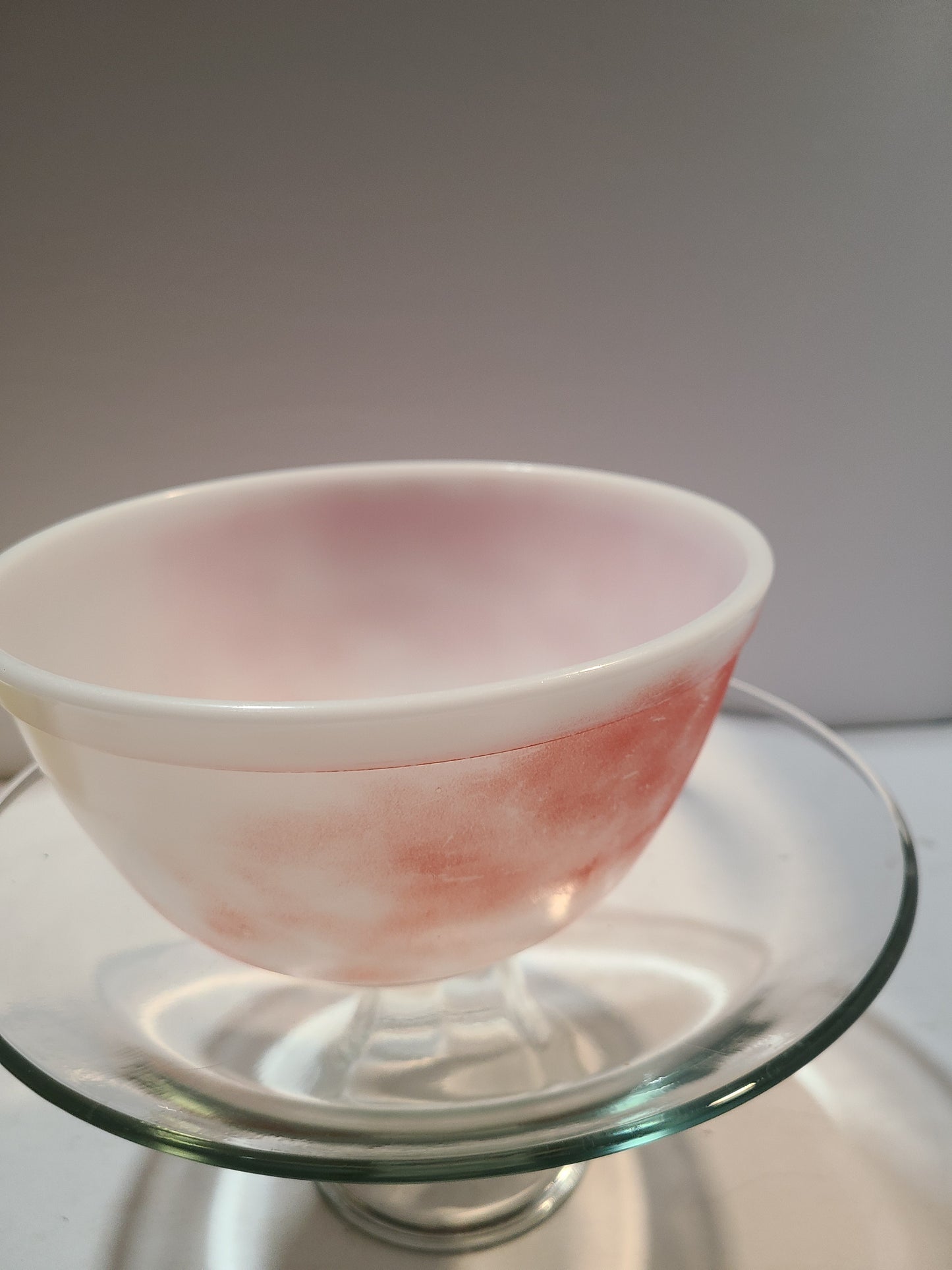 Pyrex Vintage pink tye dye