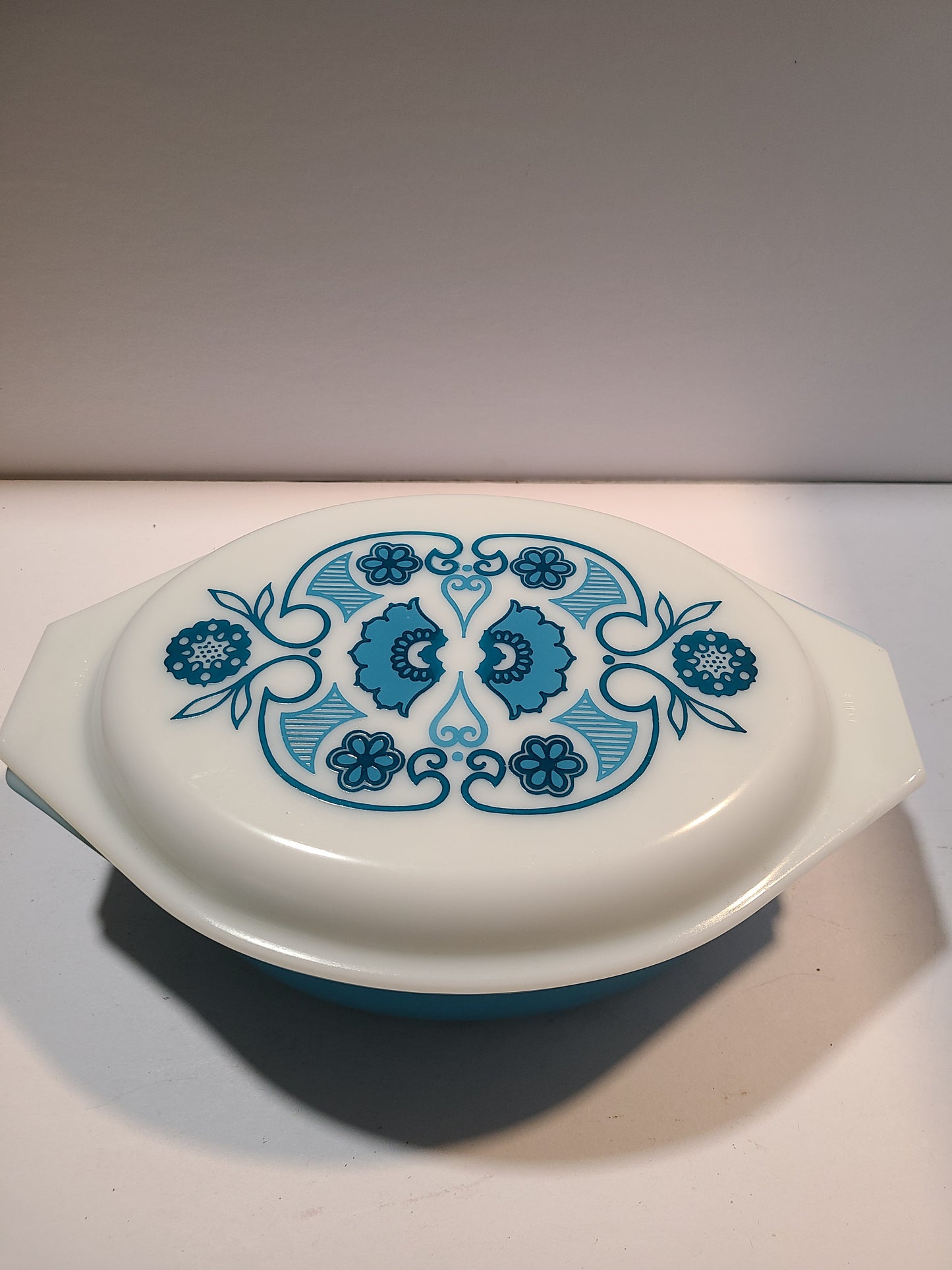 Pyrex Vintage Blue casseroles