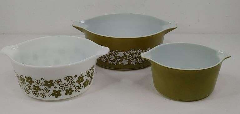 Pyrex Nesting Crazy Daisy Spring Blossom Casserole Bowls