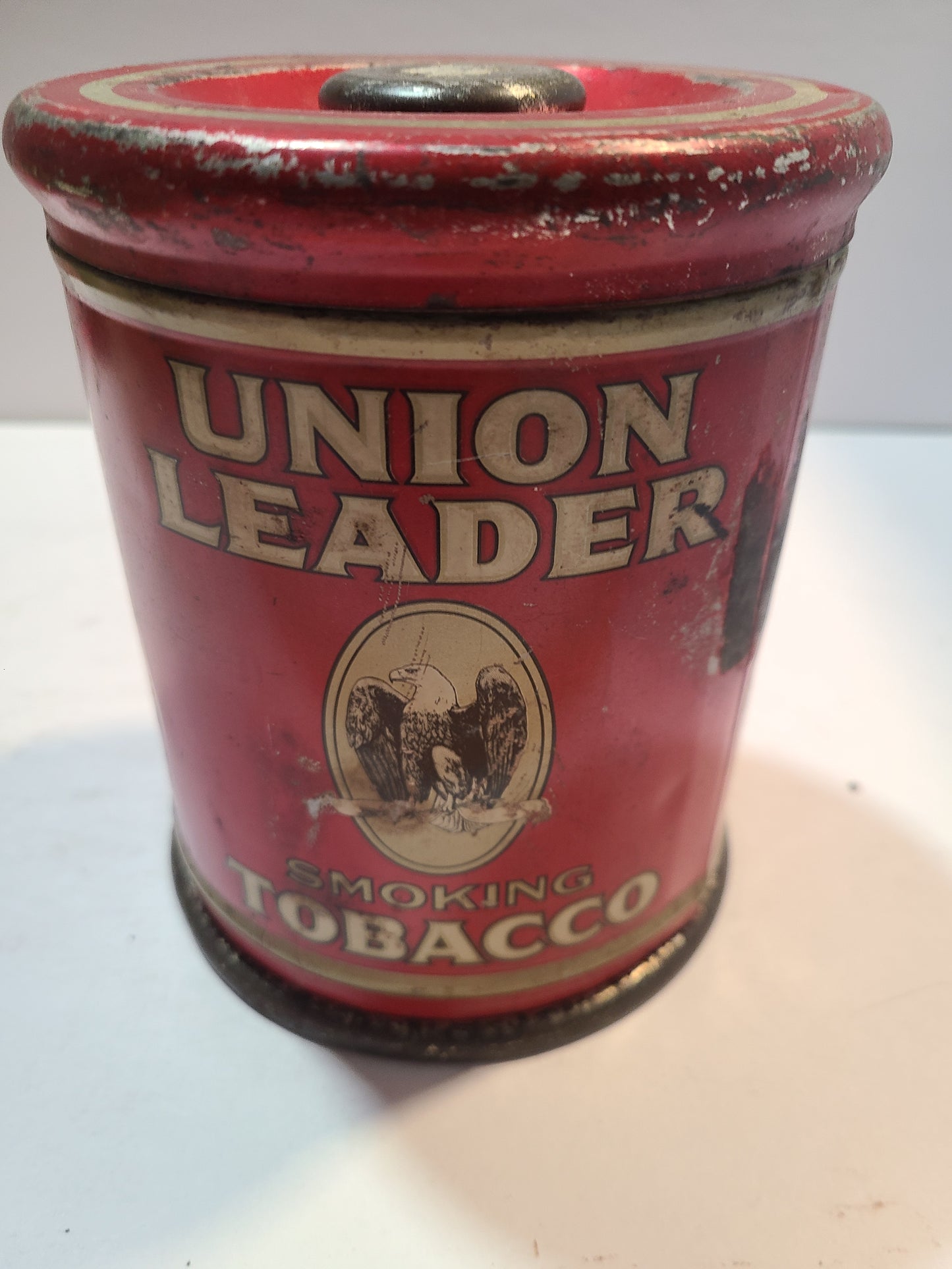 Vintage Union Leaders tobacco can