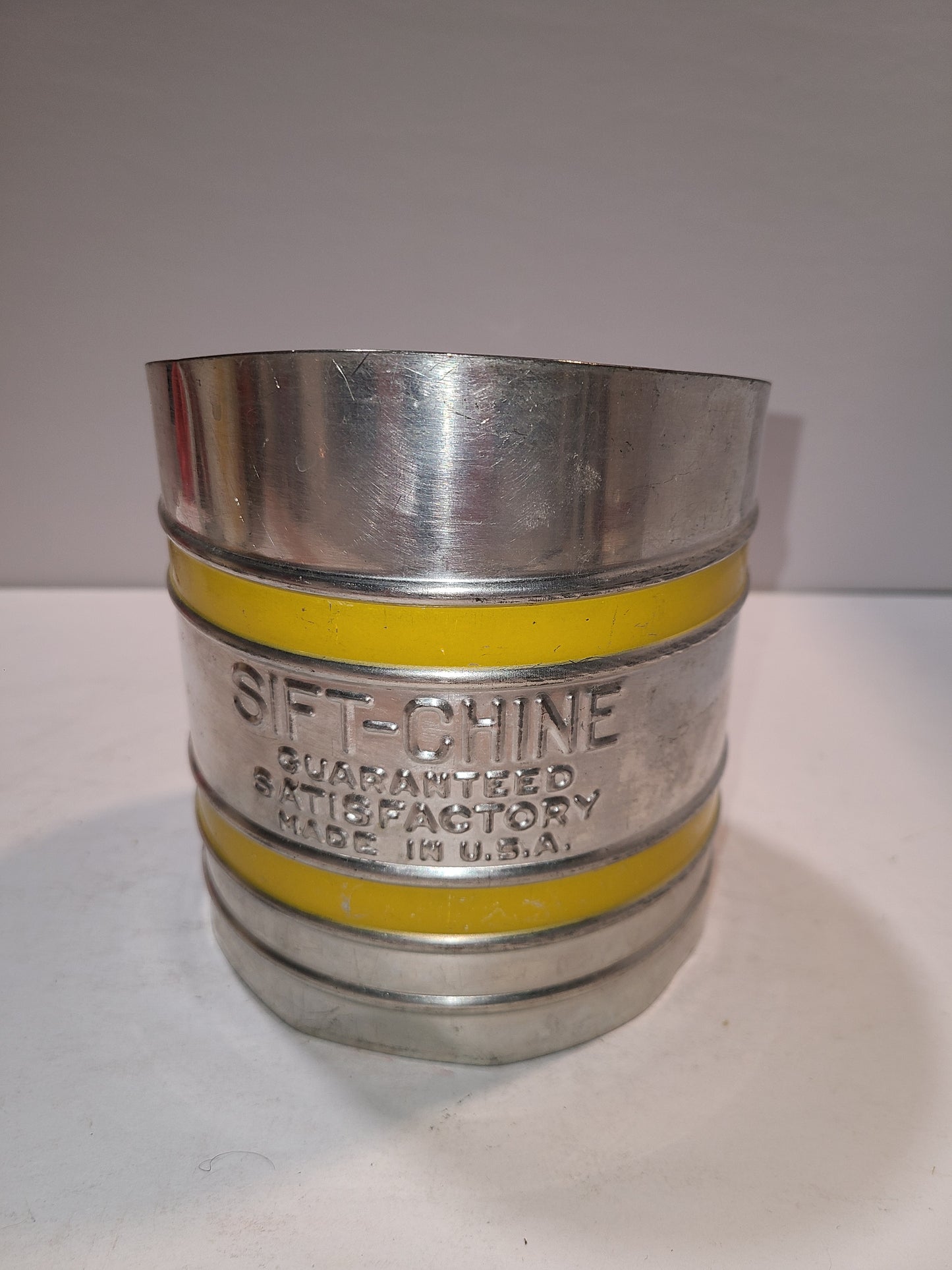 Vintage flour sifter Sift-Chine