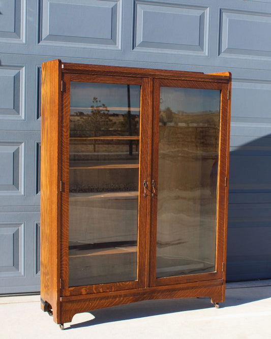 Life Time Furniture Gun Hutch